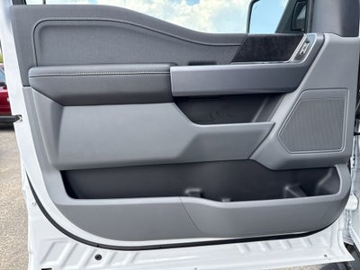 2025 Ford F-150 Lightning XLT