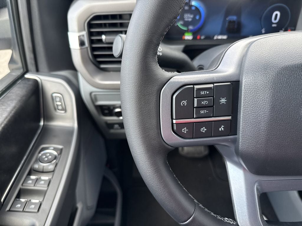 2025 Ford F-150 Lightning XLT