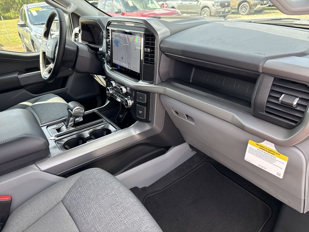 2025 Ford F-150 Lightning XLT