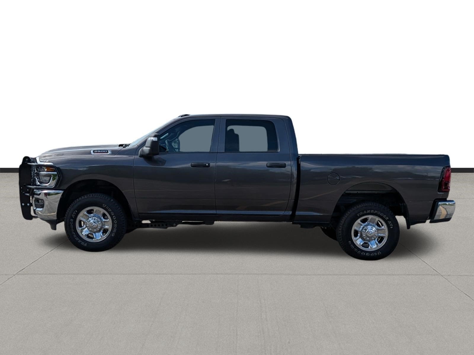 2026 RAM 2500 Tradesman Crew Cab 4x4 6'4" Box