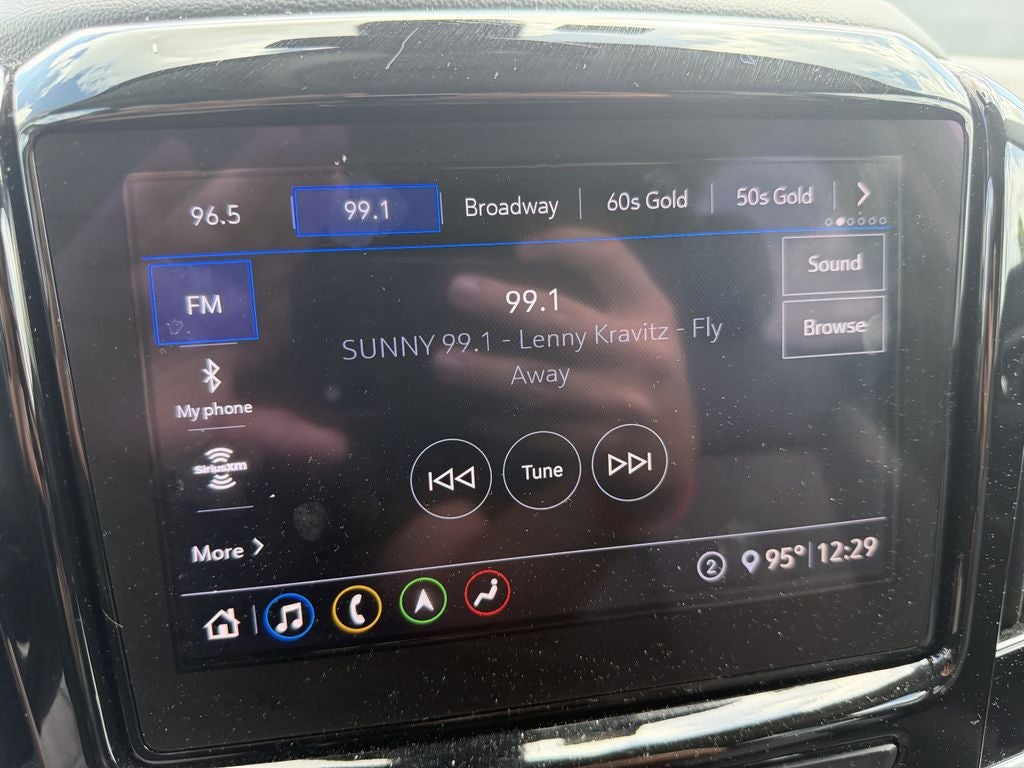 2021 Chevrolet Traverse RS