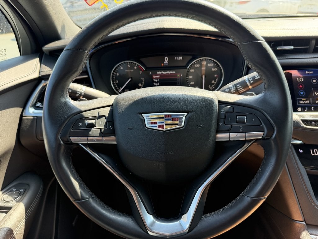 2024 Cadillac XT6 Luxury