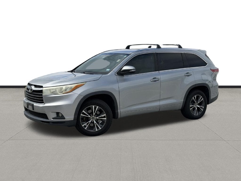 2016 Toyota Highlander XLE V6