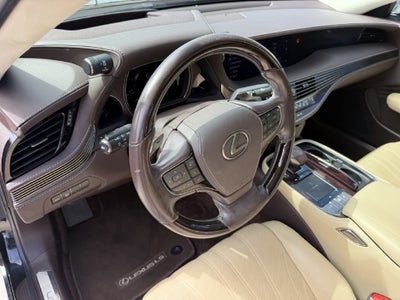 2020 Lexus LS 500 Inspiration Series