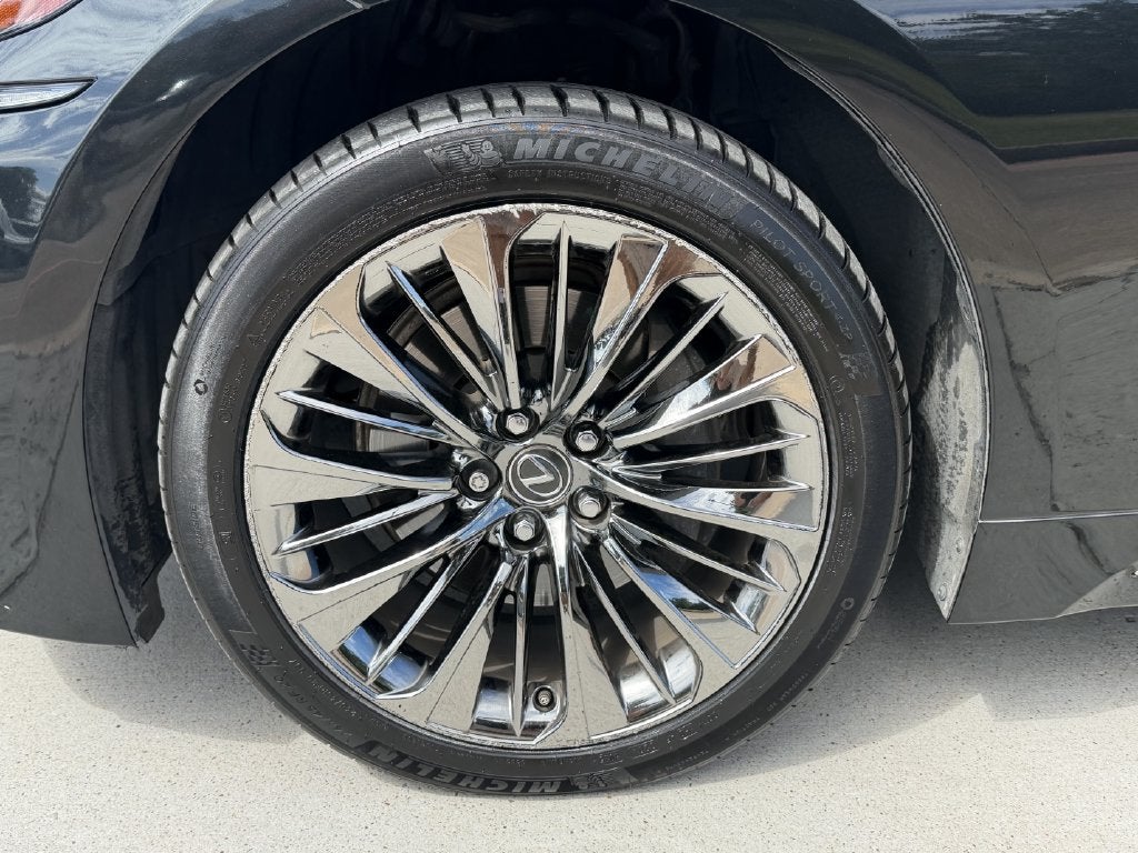 2020 Lexus LS 500 Inspiration Series