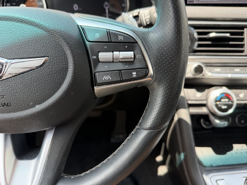 2022 Genesis G70 2.0T